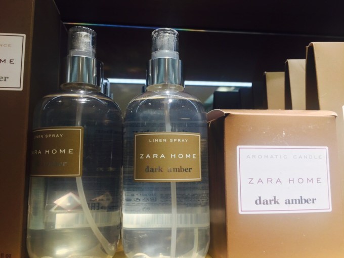 Zara Home, Dark amber. Testa den! En lillebror till Fords Plum Japonais ;) Zara Home, Dark amber. Testa den! En lillebror till Fords Plum Japonais ;)
