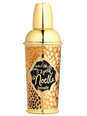 Tema: vinterdofter. Under my spell Noelle, Benefit