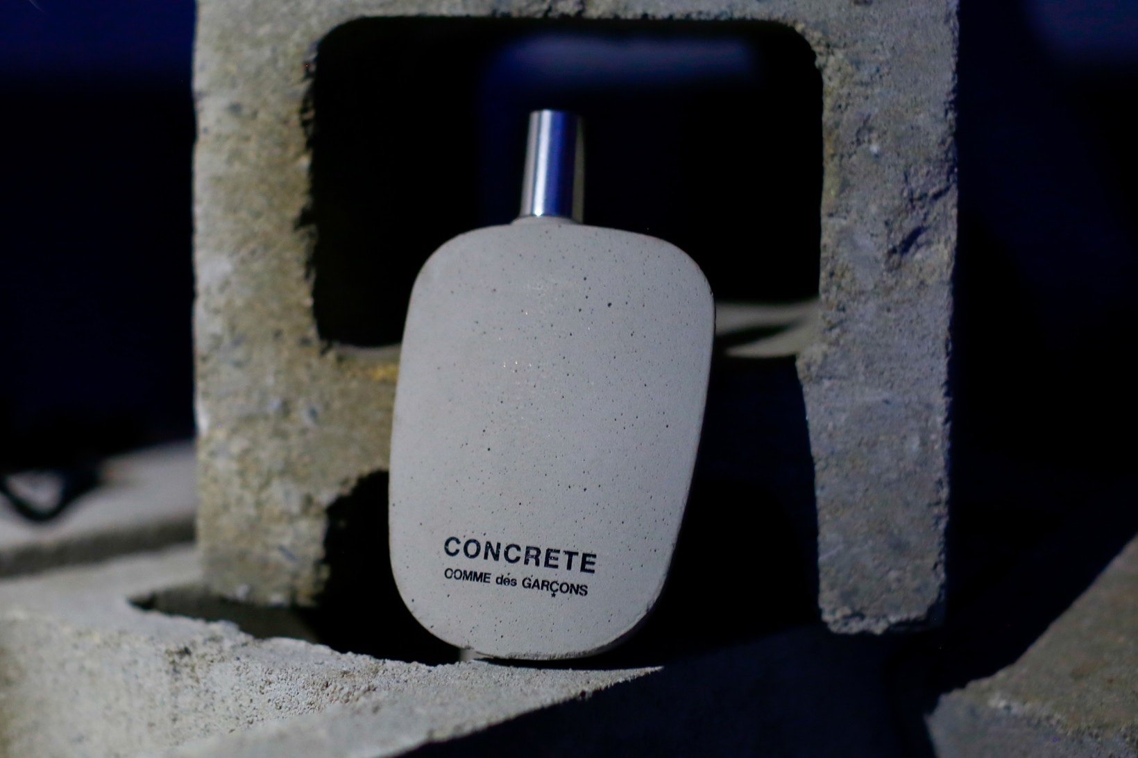 Konkret om Concrete – Comme des Garcons